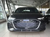 Neu Audi A3 S-Line 204 PS (150 kW) 2026 Daytonagrau perleffekt Limousine