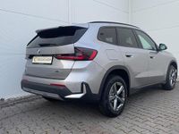 Neu BMW X1 Efficient Dynamics 150 PS (110 kW) 2025 Spacesilber metallic SUV
