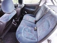 Gebraucht Peugeot 206 75 PS (55 kW) 1999 Limousine
