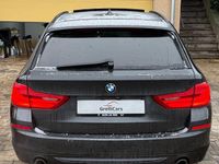 Gebraucht BMW 520 Sport Line 190 PS (139 kW) 2018 Grau Limousine