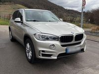 Second-hand BMW X5 258 CP (189 kW) 2015 Argintiu SUV
