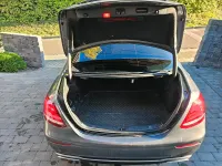 Gebraucht Mercedes E220 Avantgarde 194 PS (142 kW) 2019 Grau Limousine