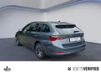Gebraucht Skoda Octavia Clever 150 PS (110 kW) 2021 Quarzgrau metallic Kombi