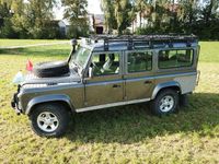 gebraucht Land Rover Defender Grau Metallic Schaltgetriebe 122 HP