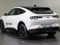 Gebraucht Ford Mustang Mach-E Premium 275 kW (375 PS) 2024 Weiß SUV