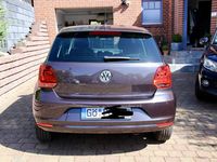 Gebraucht VW Polo 75 PS (55 kW) 2015 Grau metallic Kleinwagen