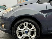 Gebraucht Ford Fiesta Trend 82 PS (60 kW) 2013 Grau Kleinwagen