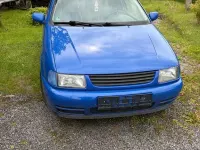 Occasion VW Polo Basis 60 ch (44 kW) 1997 Bleue Berline