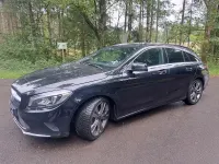 Gebraucht Mercedes CLA180 109 PS (80 kW) 2018 Schwarz Coupé