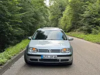 Gebraucht VW Golf IV 105 PS (77 kW) 2003 Silber Kleinwagen