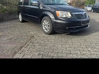 Gebraucht Lancia Voyager 283 PS (208 kW) 2014 Schwarz Van / Kleinbus