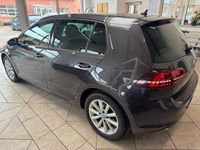 Gebraucht VW Golf VII LOUNGE 150 PS (110 kW) 2015 Grau Limousine