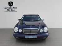 Gebraucht Mercedes E240 Elegance 170 PS (125 kW) 1998 Blau Limousine