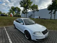 Gebraucht VW Passat 131 PS (96 kW) 2003 Weiß Limousine