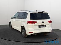 Gebraucht VW Touran Active 150 PS (110 kW) 2022 Weiss Van / Kleinbus