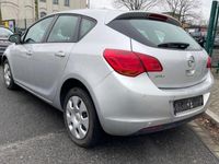 Gebraucht Opel Astra Cosmo 116 PS (85 kW) 2010 Grau Limousine