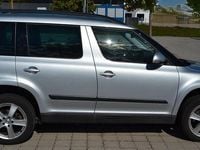 Gebraucht Skoda Yeti Plus Edition 105 PS (77 kW) 2011 Silber SUV