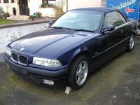 Gebraucht BMW 328 Cabriolet 193 PS (141 kW) 1996 Blau Cabrio