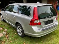 Gebraucht Volvo V70 163 PS (119 kW) 2011 Silber Kombi