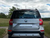 Gebraucht Skoda Yeti 150 PS (110 kW) 2016 Silber SUV