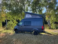 Gebraucht Mercedes Sprinter 190 PS (139 kW) 2025 Grau Van
