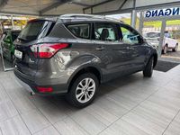 Gebraucht Ford Kuga Titanium 150 PS (110 kW) 2017 Magneticgrau (metallic) SUV