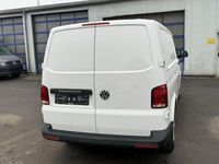 Gebraucht VW Transporter 150 PS (110 kW) 2024 Candyweiß Van