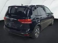 Gebraucht VW Touran Comfortline 150 PS (110 kW) 2025 Schwarz Van / Kleinbus