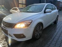 Usado Kia Ceed Spirit 128 CV (94 kW) 2011 Blanco Utilitario