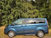 Gebraucht Ford Tourneo 131 PS (96 kW) 2020 Blau Van / Kleinbus