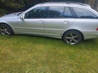 Gebraucht Mercedes 320 224 PS (164 kW) 2005 Silber Kombi