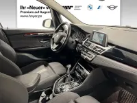 Gebraucht BMW 218 Gran Tourer Efficient Dynamics 150 PS (110 kW) 2016 Silber Van / Kleinbus