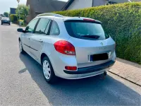 Gebraucht Renault Clio 75 PS (55 kW) 2008 Silber Kombi