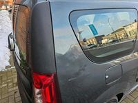 Gebraucht Dacia Logan 92 PS (67 kW) 2012 Grau Kombi