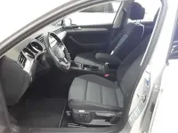 Gebraucht VW Passat Business 150 PS (110 kW) 2021 Reflexsilber metallic Kombi