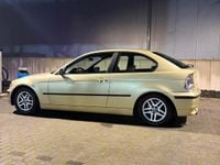 Gebraucht BMW 316 115 PS (84 kW) 2001 Kleinwagen