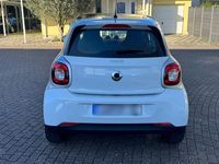 Second-hand Smart ForFour 71 CP (52 kW) 2015 Alb Hatchback