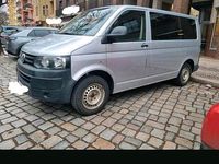 Gebraucht VW T5 140 PS (102 kW) 2013 Silber Van