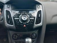 Second-hand Ford Focus 150 CP (110 kW) 2012 Negru Break