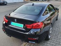 gebraucht BMW M4 Coupe DKG