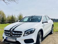 Gebraucht Mercedes GLA180 122 PS (89 kW) 2018 Weiß SUV