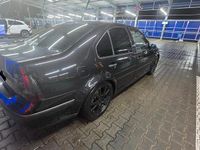 Gebraucht VW Bora 116 PS (85 kW) 2003 Schwarz Limousine