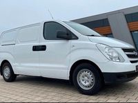 Gebraucht Hyundai H-1 170 PS (125 kW) 2010 Weiß Van / Kleinbus