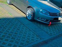 Usata VW Passat 140 CV (102 kW) 2012 Oro Station wagon