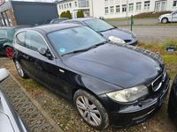 Gebraucht BMW 118 Advantage 143 PS (105 kW) 2008 Schwarz Kleinwagen