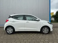 Gebraucht Hyundai i10 67 PS (49 kW) 2021 Weiß Kleinwagen