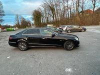 Gebraucht Mercedes E300 231 PS (169 kW) 2011 Schwarz Limousine