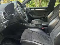 Gebraucht Audi A3 Attraction 122 PS (89 kW) 2014 Schwarz Kombi