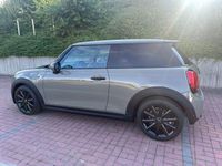 Gebraucht Mini ONE 102 PS (75 kW) 2019 Grau Kleinwagen