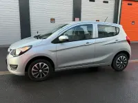 Gebraucht Opel Karl 75 PS (55 kW) 2015 Silber Kleinwagen